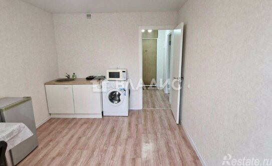 Продажа 1-комн квартиры на вторичном рынке проезд Шокальского,  д. 55 к2