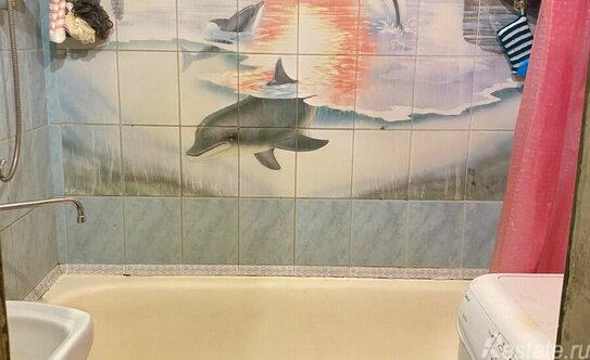 Продажа 3-комн квартиры на вторичном рынке Туристская ул,  д. 35 к2