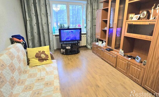 Продажа 4-комн квартиры на вторичном рынке Родники, ул Б.Учительская,  д. 21