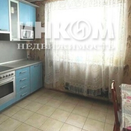 Продажа 3-комн квартиры на вторичном рынке ул Хабаровская,  д. 2