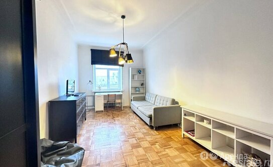 Аренда 1-комн квартиры на вторичном рынке ул Белоусова,  д. 6/42