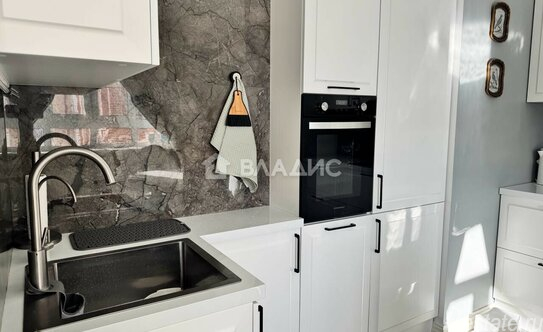 Продажа 2-комн квартиры на вторичном рынке Развилка п, Римский проезд,  д. 1