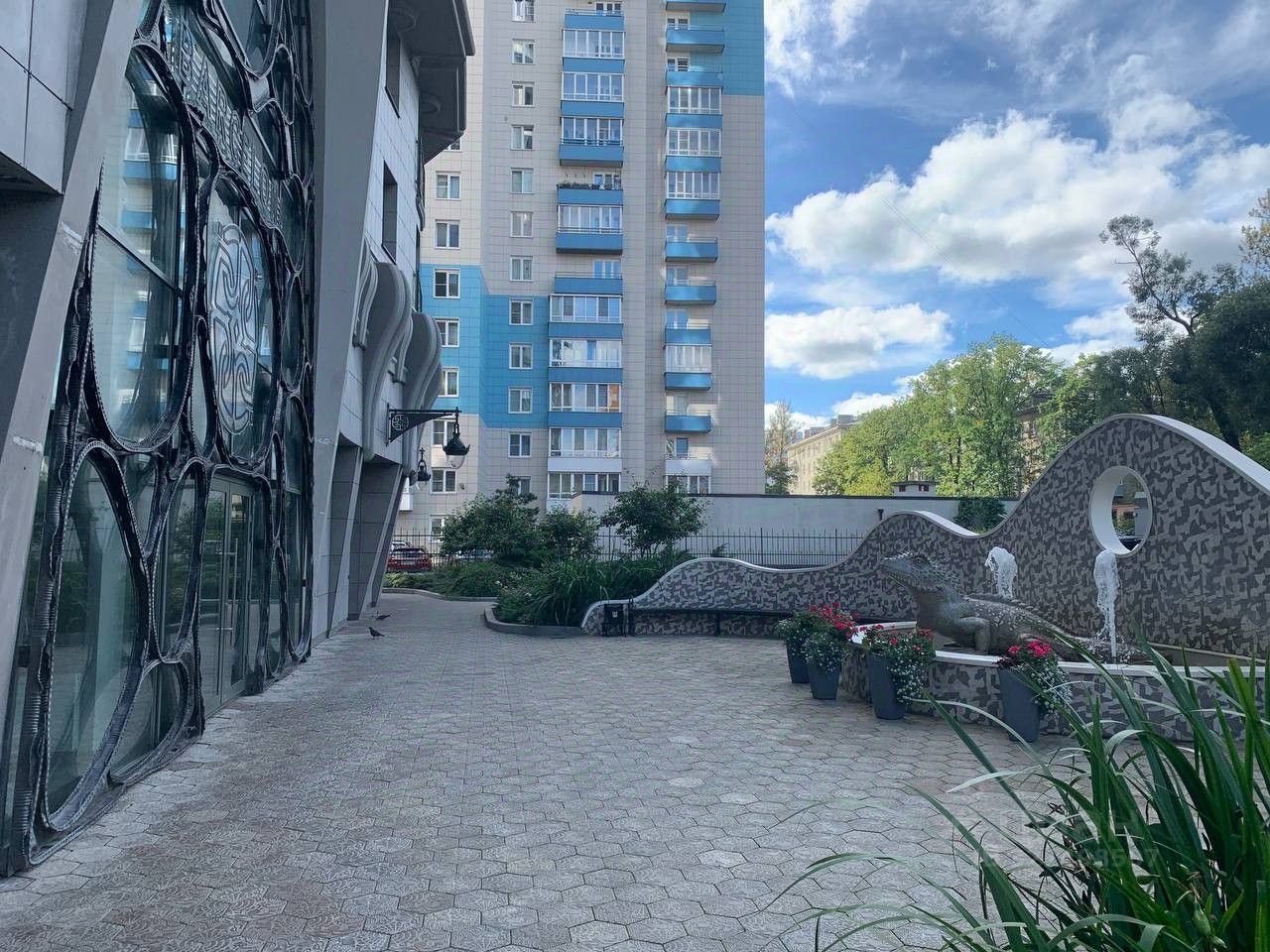 Продажа 1-комн квартиры на вторичном рынке улица Ленсовета, 87к3