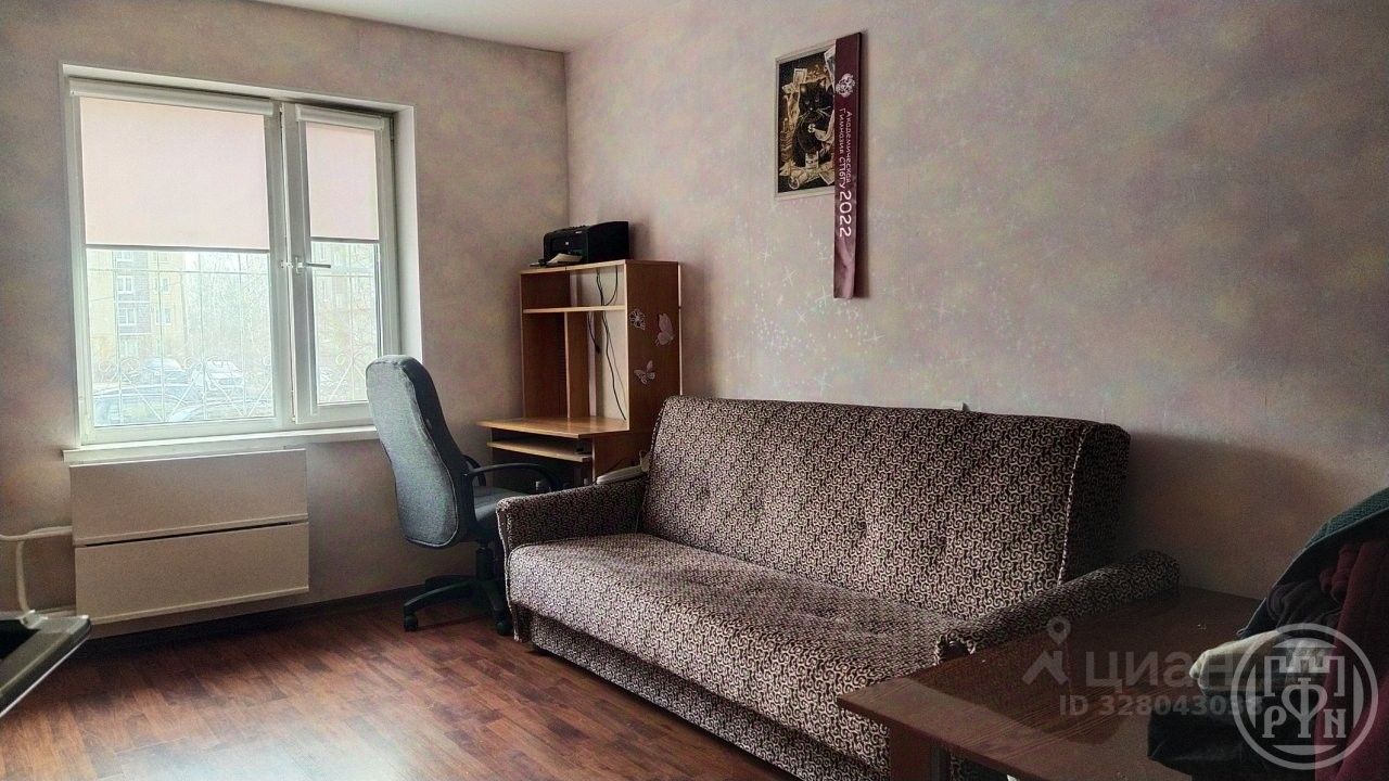 Продажа 3-комн квартиры на вторичном рынке пос. Жилгородок, шоссе Санинское, 7