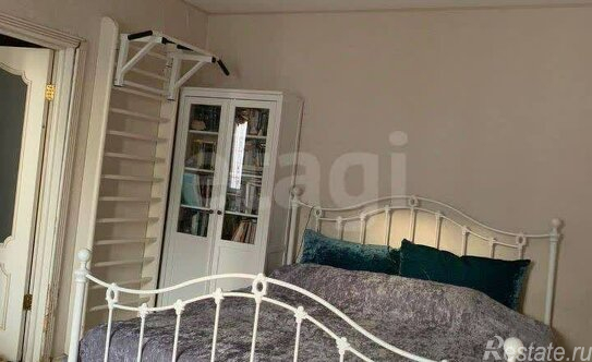 Продажа 1-комн квартиры на вторичном рынке ул Зеленоградская,  д. 17,  к. 5