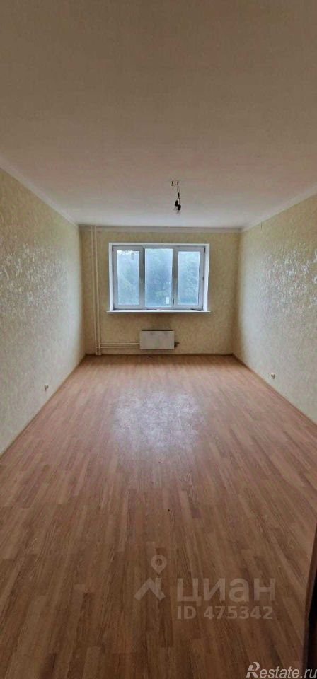 Продажа 2-комн квартиры на вторичном рынке ВНИИССОК, улица Михаила Кутузова,  д. 3