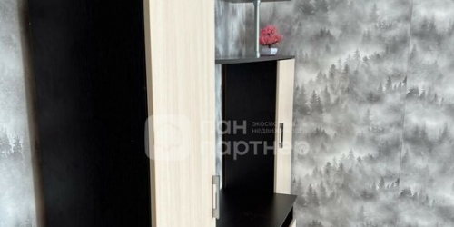 2-комн квартира Замшина улица,  д. 37