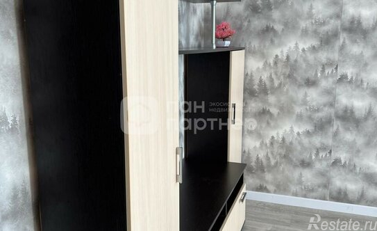 Продажа 2-комн квартиры на вторичном рынке Замшина улица,  д. 37