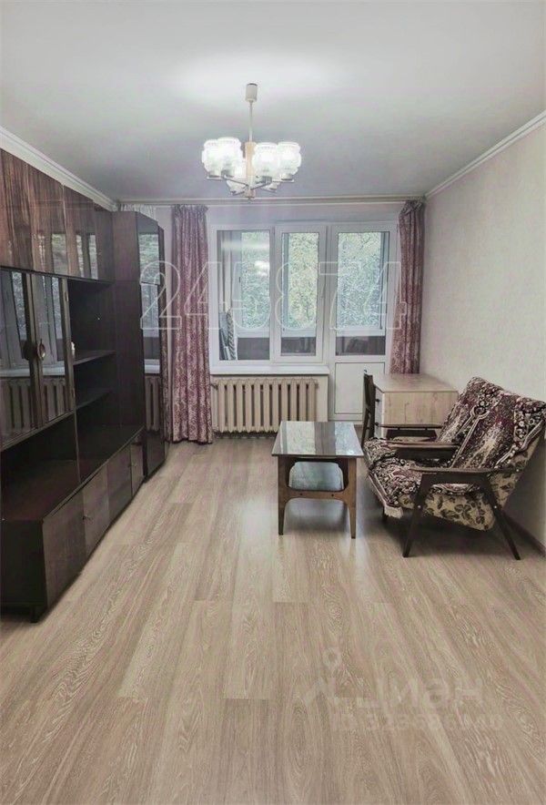 Аренда 1-комн квартиры на вторичном рынке улица Константина Симонова, 6