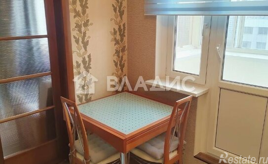 Продажа 1-комн квартиры на вторичном рынке Осенняя улица,  д. 14