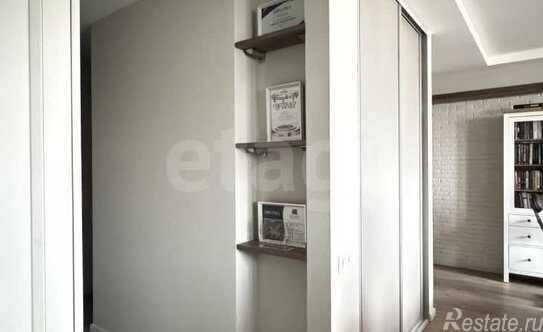 Продажа 1-комн квартиры на вторичном рынке ул Трофимова,  д. 9,  к. 2