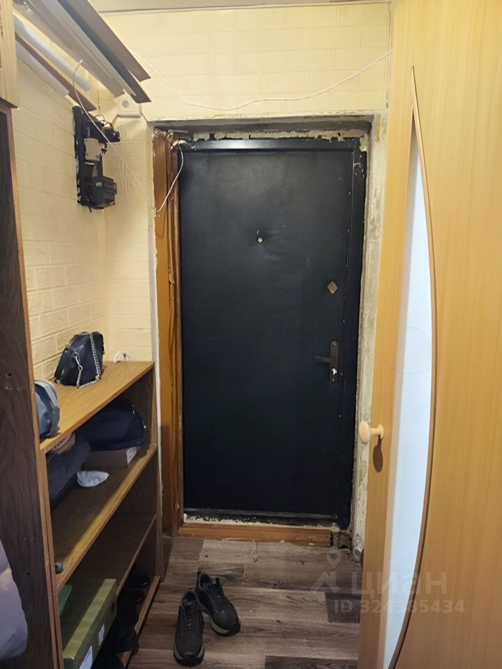 Продажа 1-комн квартиры на вторичном рынке Клин, улица Карла Маркса, 100