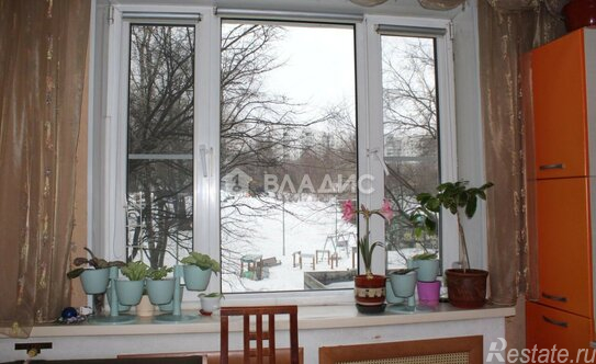 Продажа 2-комн квартиры на вторичном рынке ул Кулакова,  д. 4