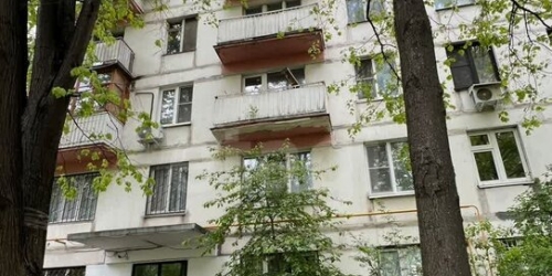 2-комн квартира ул Ельнинская,  д. 18,  к. 1
