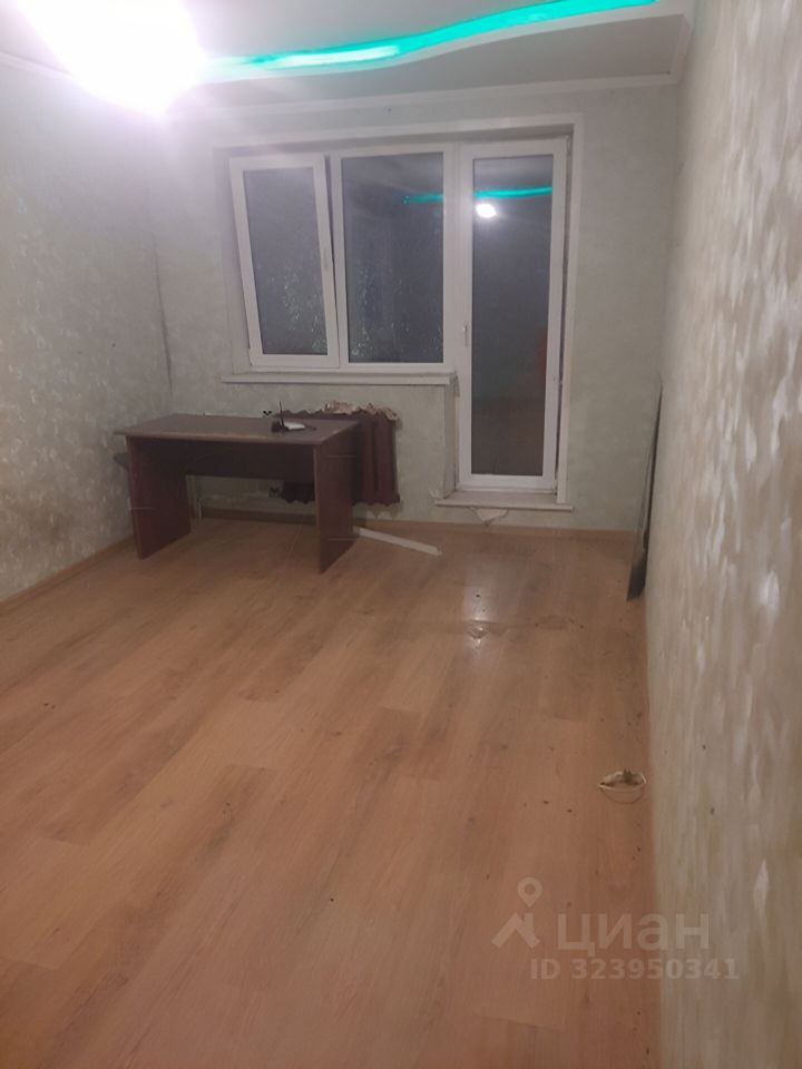 Продажа 2-комн квартиры на вторичном рынке с. Акатьево, улица Новая, 10