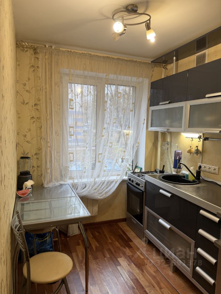 Продажа 1-комн квартиры на вторичном рынке Нахимовский проспект, 16