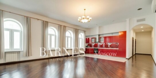 6-комн квартира Краснопролетарская улица,  д. 7