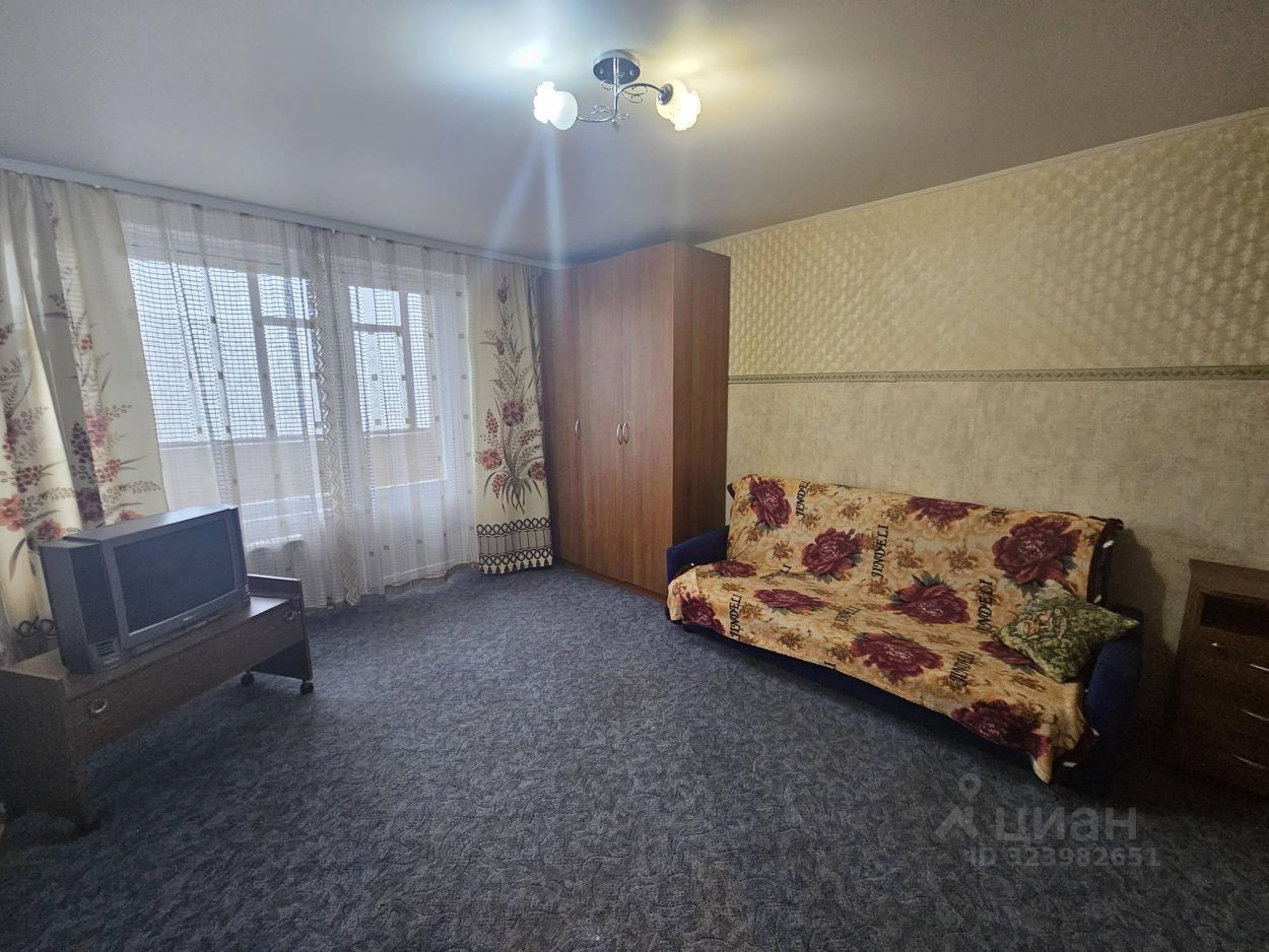 Аренда 1-комн квартиры на вторичном рынке Видное, проспект Ленинского Комсомола, 23к1