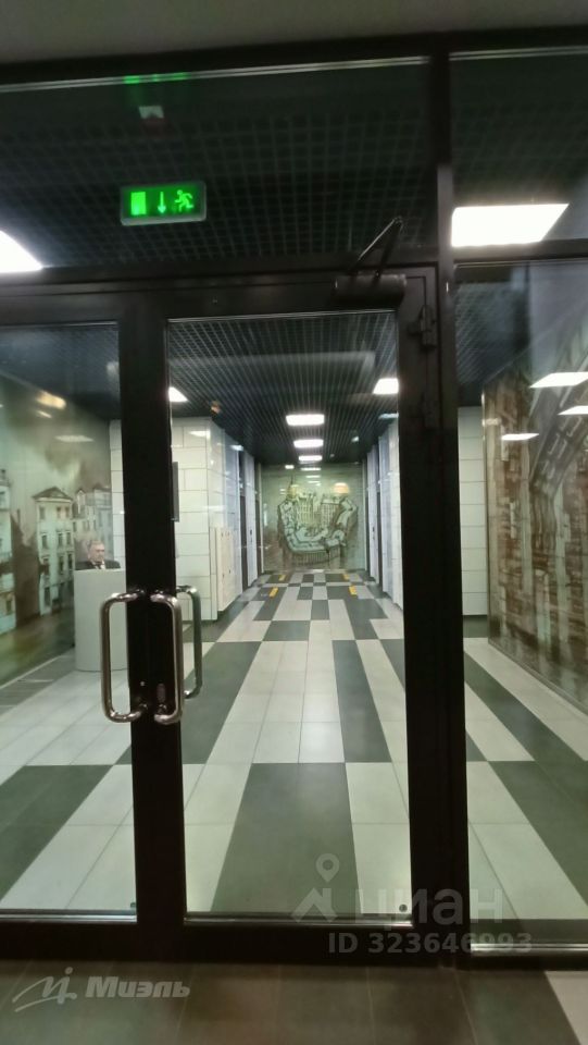 Продажа 3-комн квартиры на вторичном рынке Кронштадтский бульвар, 6к4