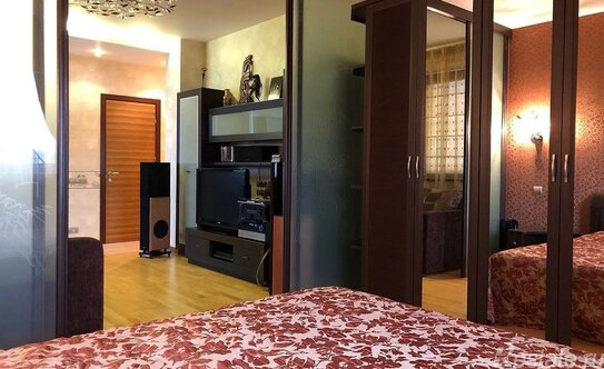 Аренда 3-комн квартиры на вторичном рынке ул Детская,  д. 19