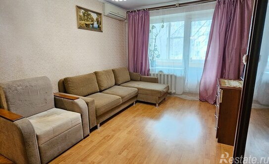 Продажа 1-комн квартиры на вторичном рынке Батюнинская улица,  д. 10