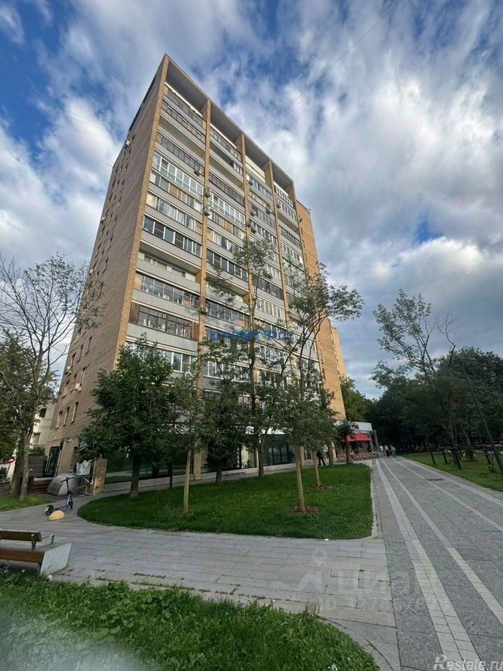 Аренда торгового помещения Украинский б-р,  д. 5