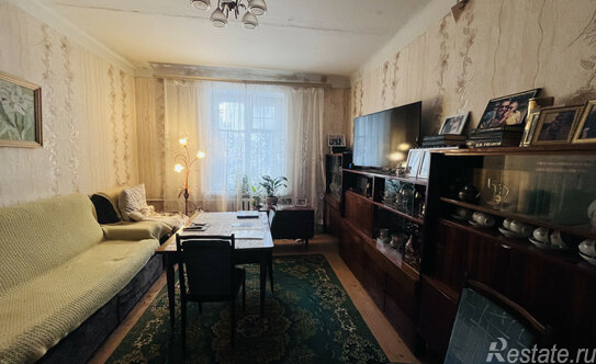 Продажа 3-комн квартиры на вторичном рынке Сергиево-Посадский городской округ, Комсомольская улица,  д. 9