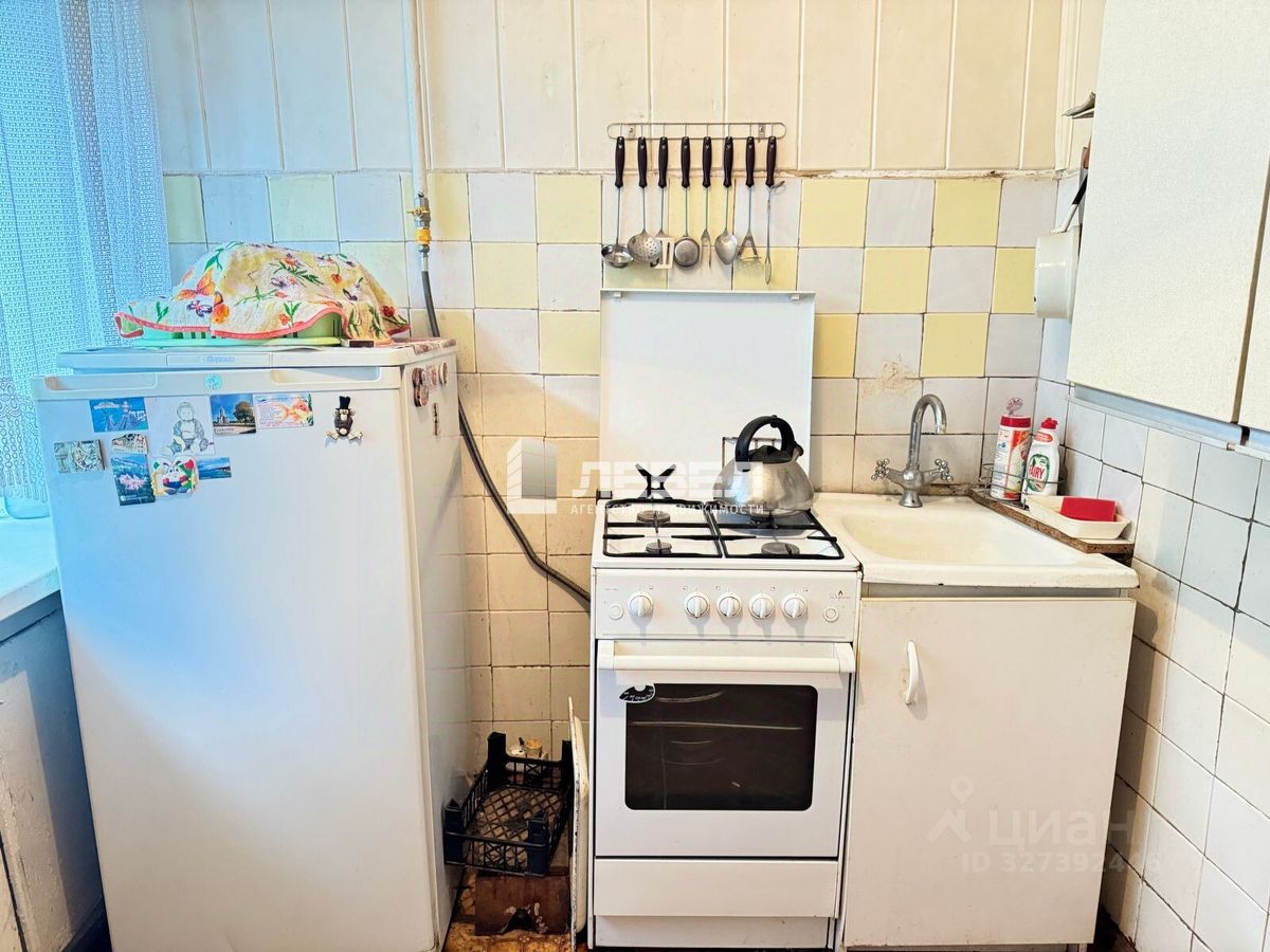 Продажа 3-комн квартиры на вторичном рынке Подольск, улица Свердлова, 47а