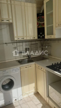 Продажа 2-комн квартиры на вторичном рынке Селятино, Клубная улица,  д. 12