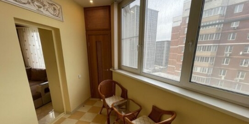 3-комн квартира улица Столетова,  д. 17