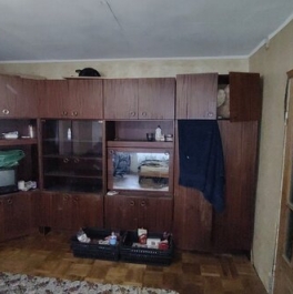 Продажа 3-комн квартиры на вторичном рынке Серпухов, Московское шоссе,  д. 42