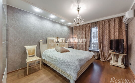 Продажа 3-комн квартиры на вторичном рынке улица Александры Монаховой,  д. 98 к1