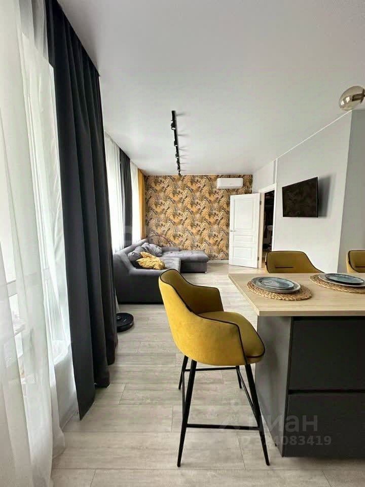 Продажа 3-комн квартиры на вторичном рынке улица Среднерогатская, 13к1