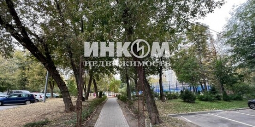 3-комн квартира Стройковская улица,  д. 2