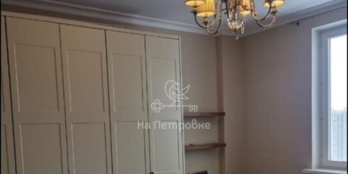 3-комн квартира улица Столетова,  д. 17