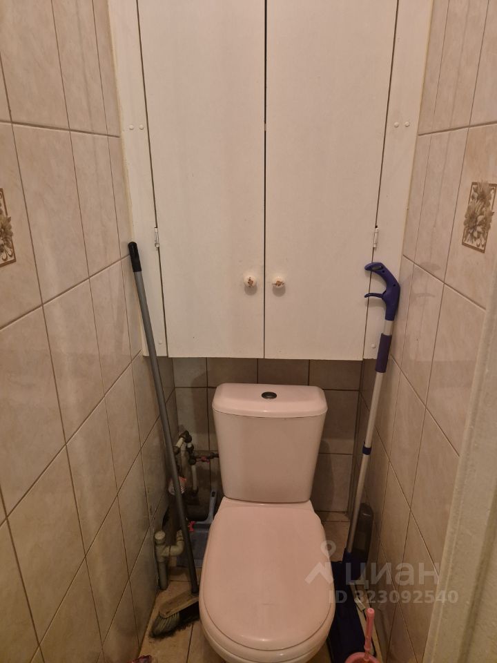 Продажа 2-комн квартиры на вторичном рынке улица Типанова, 17