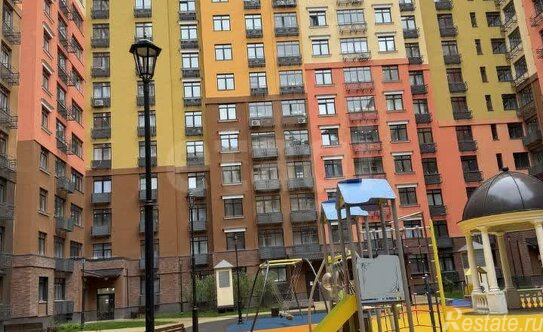 Продажа 2-комн квартиры на вторичном рынке Развилка п, Римский проезд,  д. 13