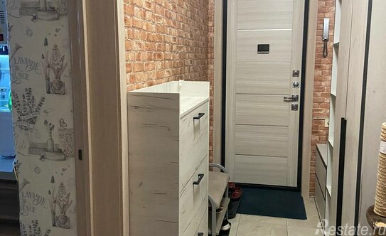 Продажа 3-комн квартиры на вторичном рынке Светлый бульвар,  д. 7 к1