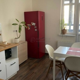 Продажа 1-комн квартиры на вторичном рынке Железнодорожный, ул Корнилаева,  д. 1