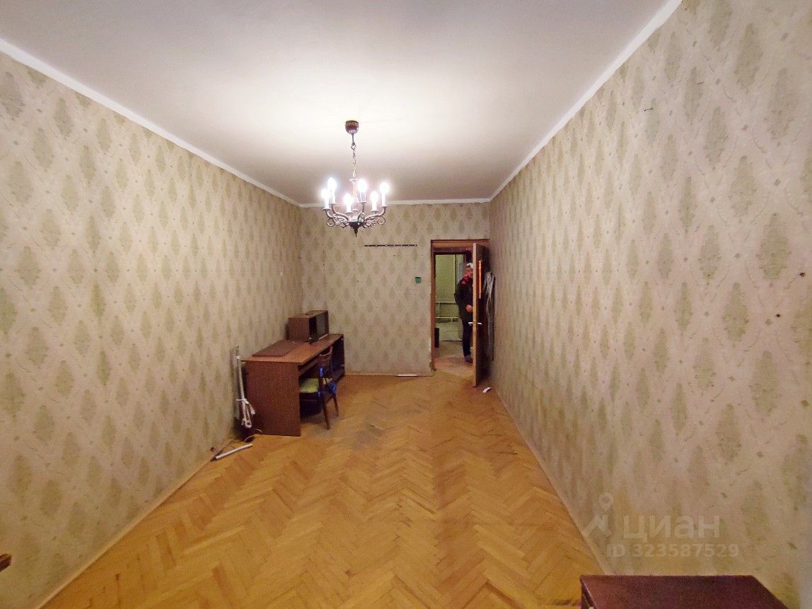 Продажа 2-комн квартиры на вторичном рынке 2-я Радиаторская улица, 4