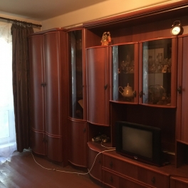 Продажа 2-комн квартиры на вторичном рынке Колпино г, Пролетарская ул ,  д. 105