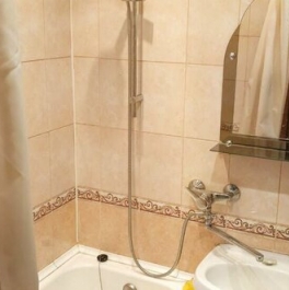 Продажа 3-комн квартиры на вторичном рынке пр-кт Мечникова,  д. 10