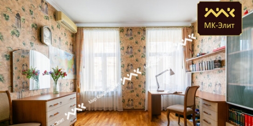 6-комн квартира Гродненский пер,  д. 4