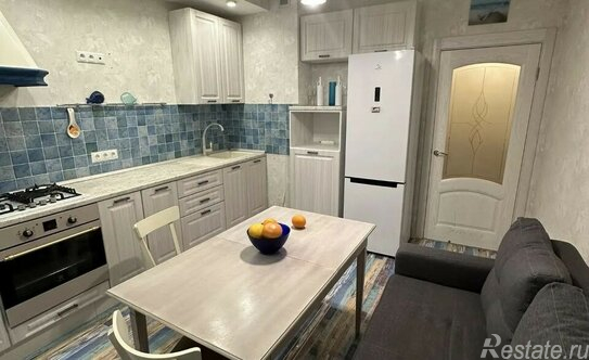 Продажа 2-комн квартиры на вторичном рынке Чёрная, Широкая улица,  д. 23