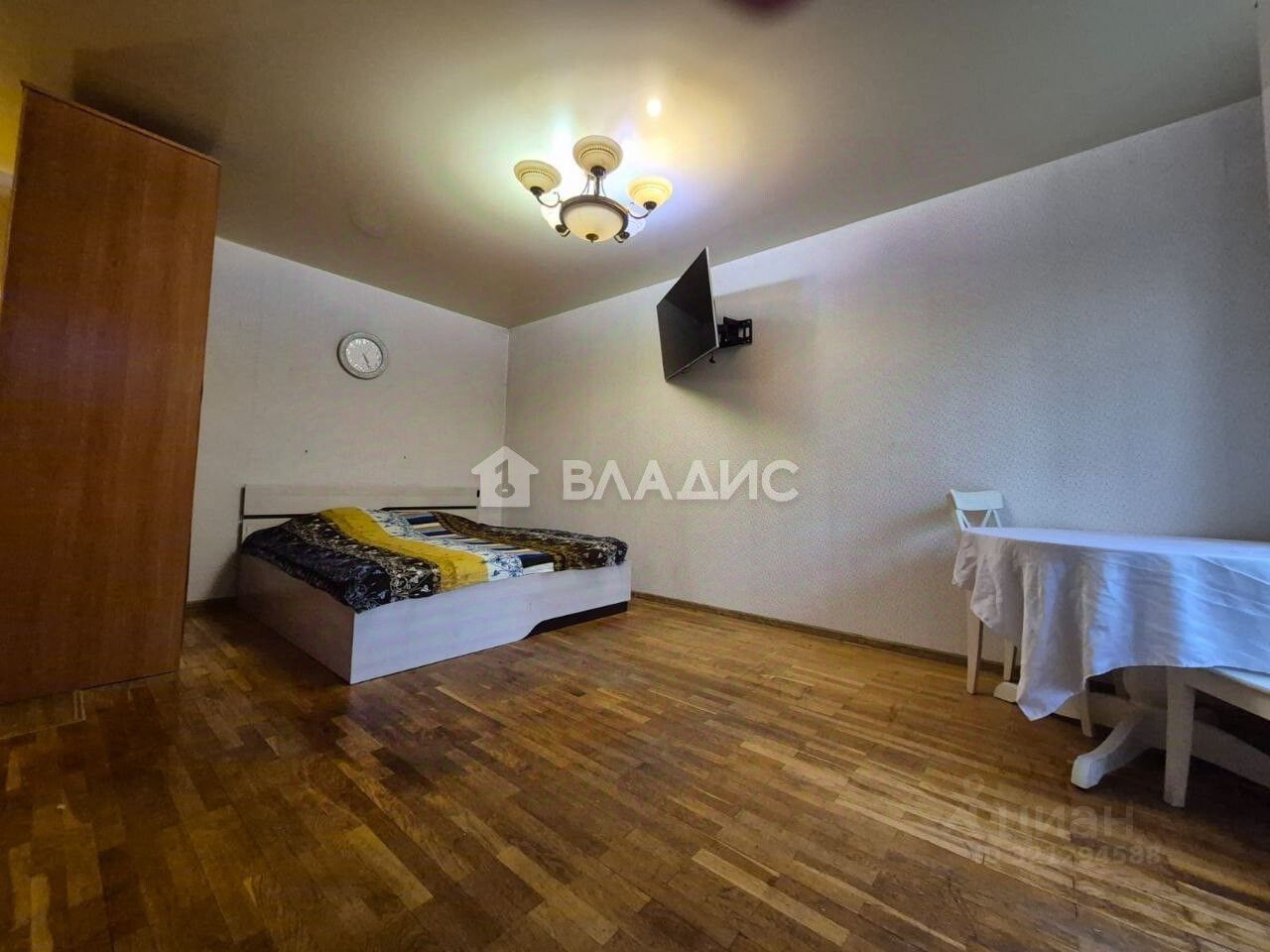 Продажа 1-комн квартиры на вторичном рынке улица Ленсовета, 31