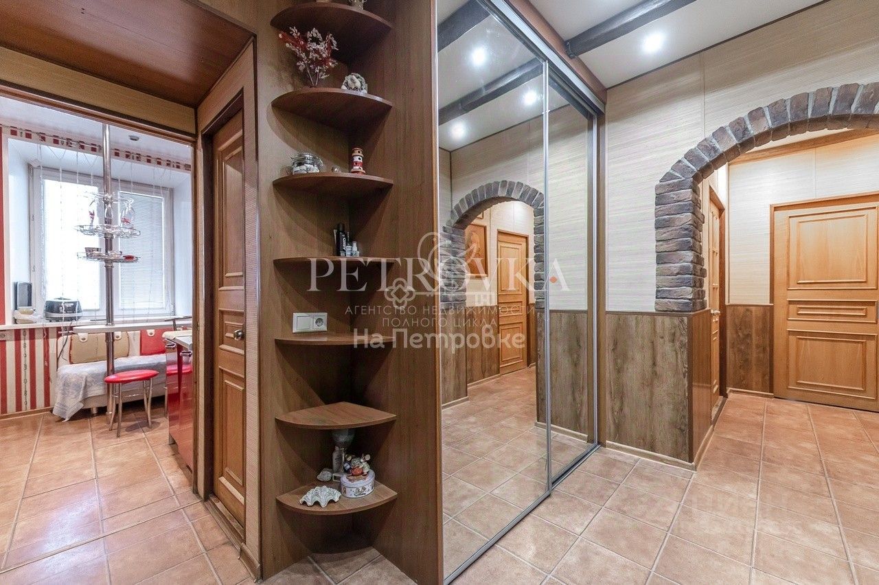 Продажа 3-комн квартиры на вторичном рынке улица Павла Андреева, 28К6