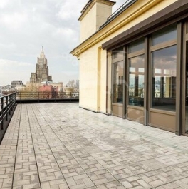 Продажа 5-комн квартиры на вторичном рынке Левшинский Б. пер,  д. 11
