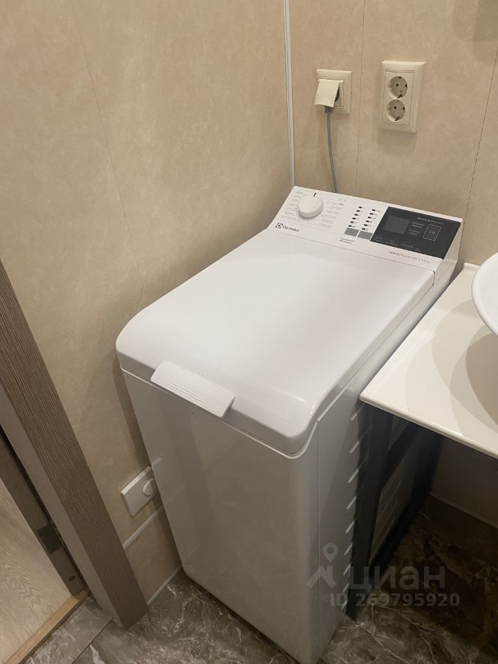 Аренда 2-комн квартиры на вторичном рынке Светлый проезд, 10К4