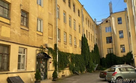 Продажа 2-комн квартиры на вторичном рынке Вознесенский пр-кт,  д. 31