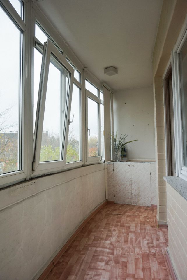 Продажа 3-комн квартиры на вторичном рынке Привольная улица, 25